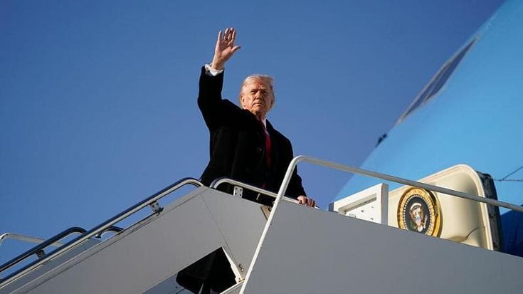 Un aeroporto intitolato a Trump. I deputati della Florida votano sì. Ma il suo marchio è registrato
