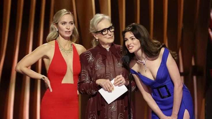 Sag Awards, ‘Oppenheimer' vince ancora e punta agli Oscar. La réunion del ‘Diavolo veste Prada’ è una vendetta contro Miranda Presley