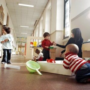 Bologna, tariffa unica ai nidi privati:  paga il Comune