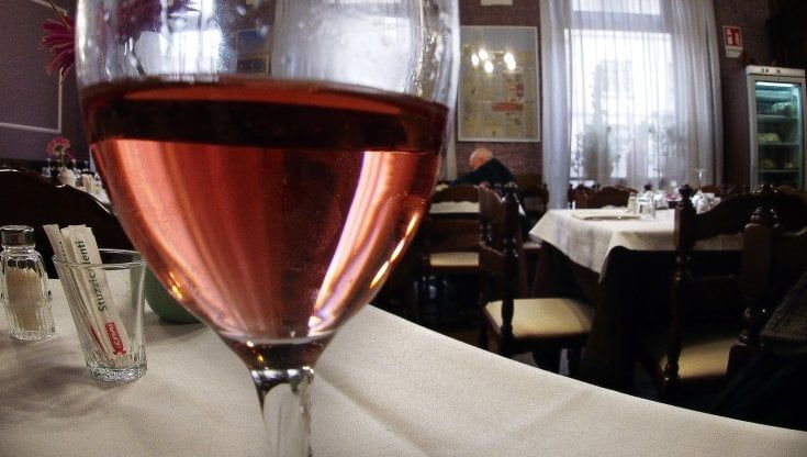 Cursano (Fipe): "Abbiamo 140 mila posti da coprire tra camerieri, chef e barman. Ma i giovani vogliono le sere e il fine settimana liberi"