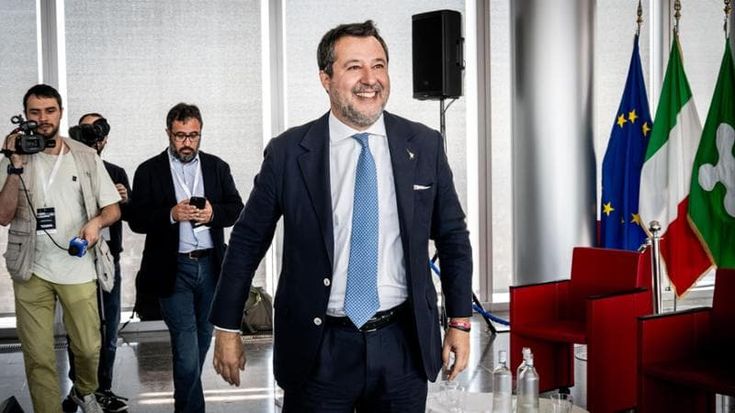 Salvini amico di Mosca, Meloni si arrabbia. L’ambasciatore applaude