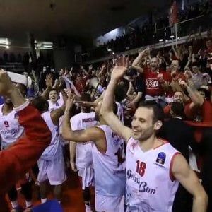Basket, Eurocup: Reggio Emilia ai quarti di finale. In Champions si ferma la corsa di Venezia