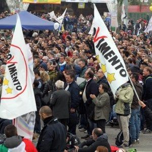 Liguria: in chat M5s la canzone anti-Salvatore 'Alice ignora i fatti'