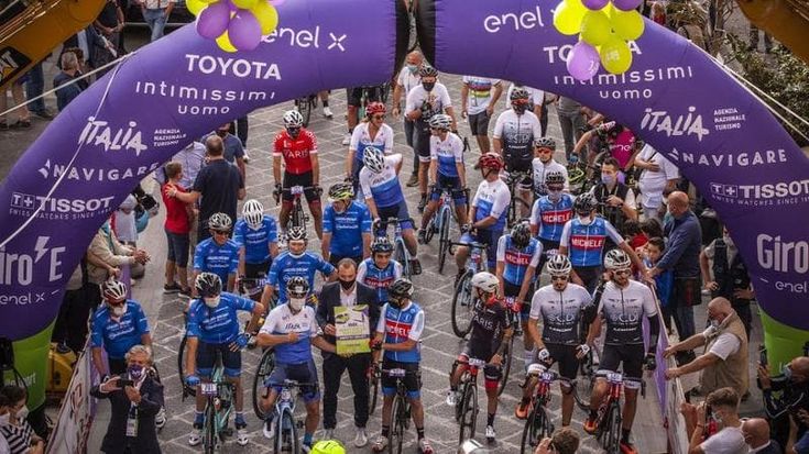 L’altro ciclismo: il Giro-E, in bici rispettando l’ambiente e la propria salute