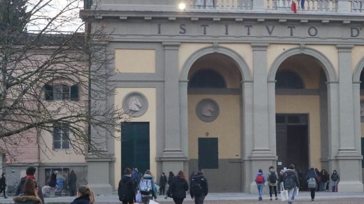 Gli “esuberi” dell’artistico di Porta Romana accolti dal liceo Alberti