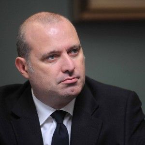 Bonaccini: "Cos&igrave; anticipo la riforma taglia-Province"