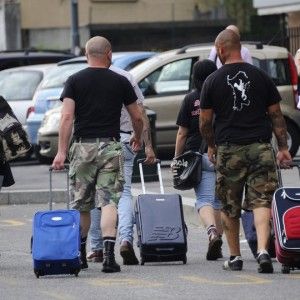 Milano, dalla questura arriva la diffida per gli organizzatori del concerto neonazi
