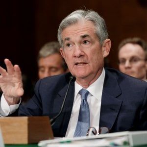 Accordo su Brexit, vola la sterlina. Borse in rosso, crolla Wall Street in attesa della Fed