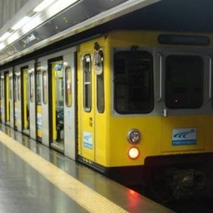 Metrò linea 1, un'ora e mezzo di stop