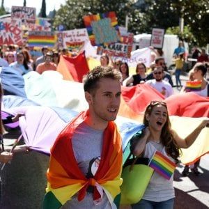 "Gay o bisessuali": così si definisce un terzo dei giovani inglesi