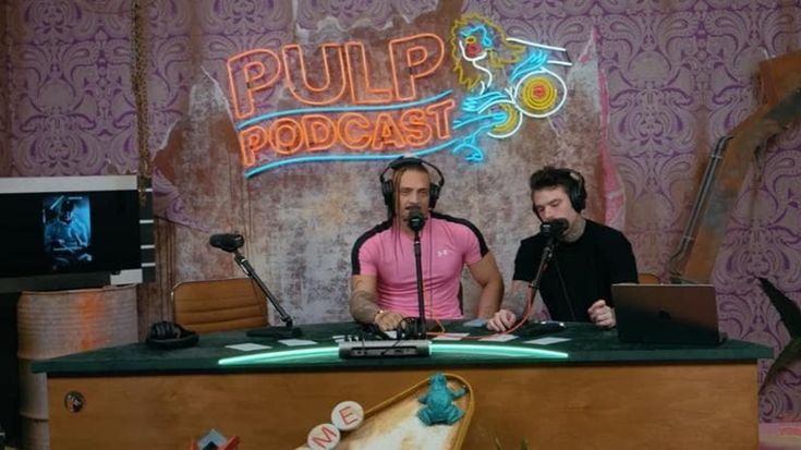 Fedez e Mr. Marra e la visita dei finti poliziotti: “Hanno chiesto informazioni sul nostro podcast"
