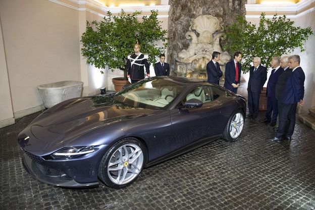 La Ferrari Roma presentata al presidente della Repubblica