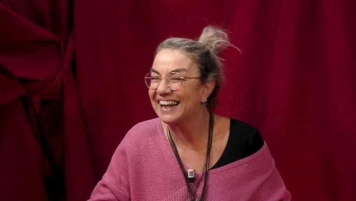 Elena Stancanelli: "La coppia basata sull'amore e il sesso per sempre? Una pazzia"