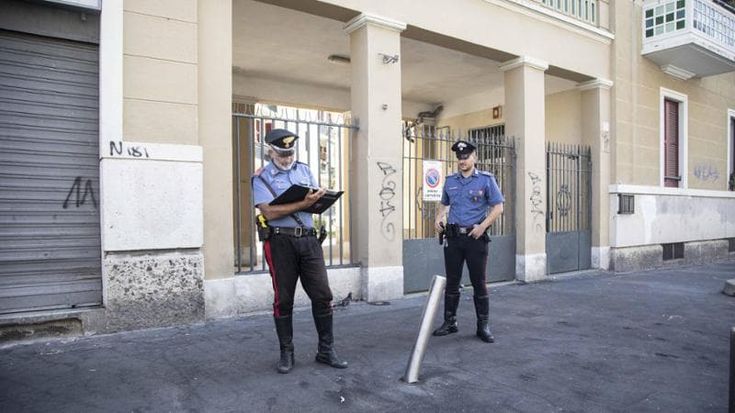 Uccide il cognato con quattro coltellate a una festa di compleanno davanti agli occhi della figlia