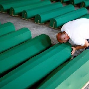 Srebrenica, l'Olanda fu "solo parzialmente" responsabile della morte di 350 bosniaci musulmani