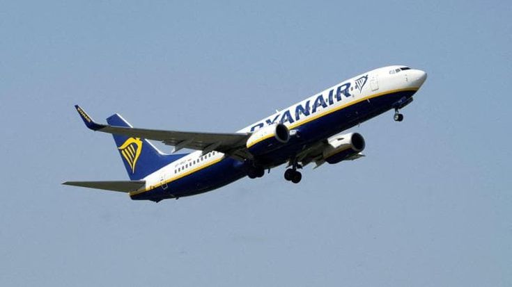 Ryanair, appello a Manfredi: “Cancellate la tassa d’imbarco”