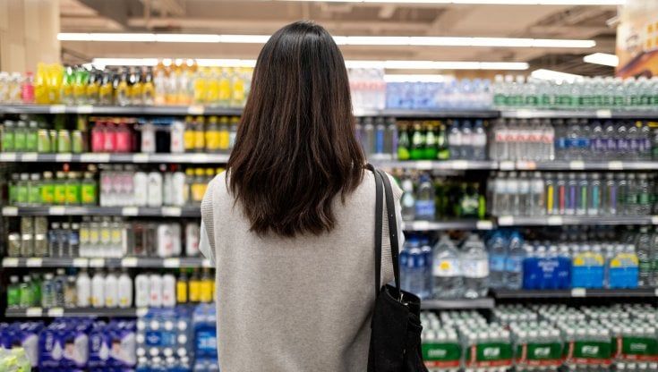 Largo consumo: il tasso di “fuori produzione” sale e crescono le vendite perse