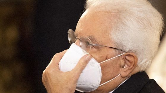 Covid, Mattarella: "Sono preocupato per l'aumento dei contagi"