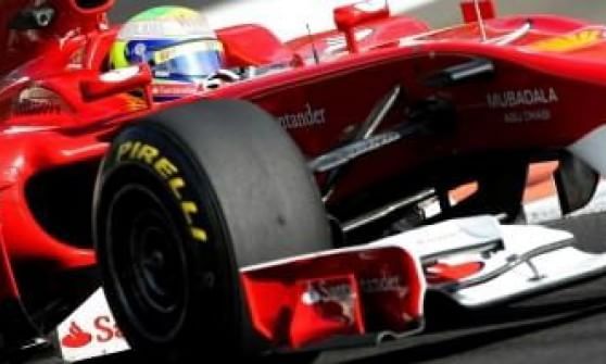 Pirelli: addio agli pneumatici, arrivano i cinesi Il sindacato: "Sconfitta del governo e degli imprenditori"