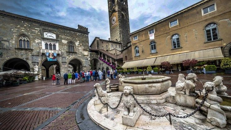 Lavoro, Bankitalia. In dieci mesi 350mila dipendenti in più. Ma dopo l'estate rallentano turismo e servizi. E il Sud torna a stagnare