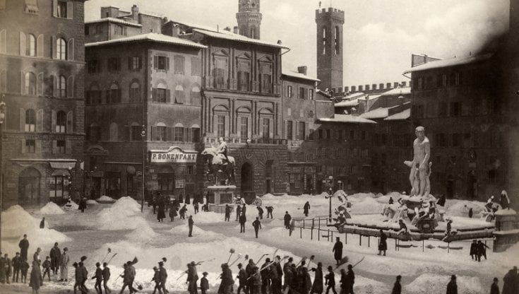 Quattro foto storiche di Alinari in regalo con Repubblica, prenotatele in edicola