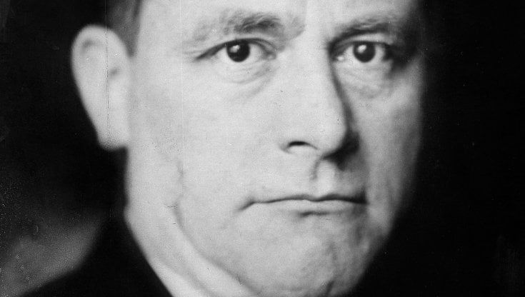 Perché oggi è attuale "Teologia politica" di Carl Schmitt: "L'emergenza fa il sovrano" 