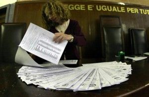 Tribunale di Bologna, una sentenza<br />apre la strada alle coppie gay