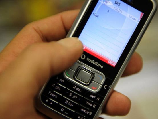 Sexting, dai banchi di scuola stop all'avanzata dei porno ragazzini