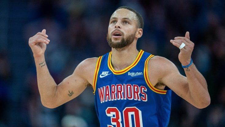 Basket, Nba: tracollo Lakers nell'ultima allo Staples Center, Curry trascina Golden State