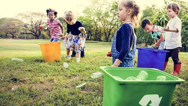 Radio, spot e passeggiate nel quartiere: così si insegna l'ecologia a bambini e ragazzi di Torino