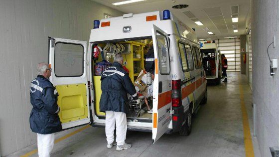 Rimini, 15enne in coma etilico dopo un party in barca