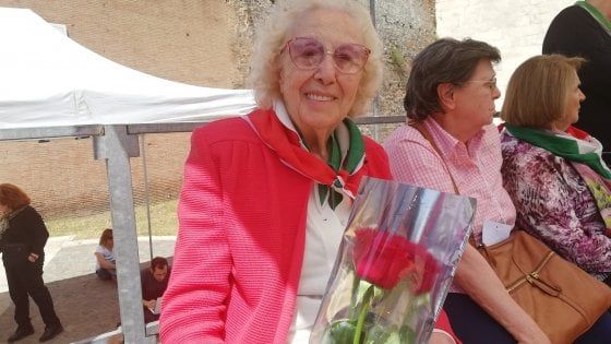 "Priebke mi torturò in Via Tasso, ma non tradii il mio amore partigiano". La staffetta Jole e la sua Resistenza 