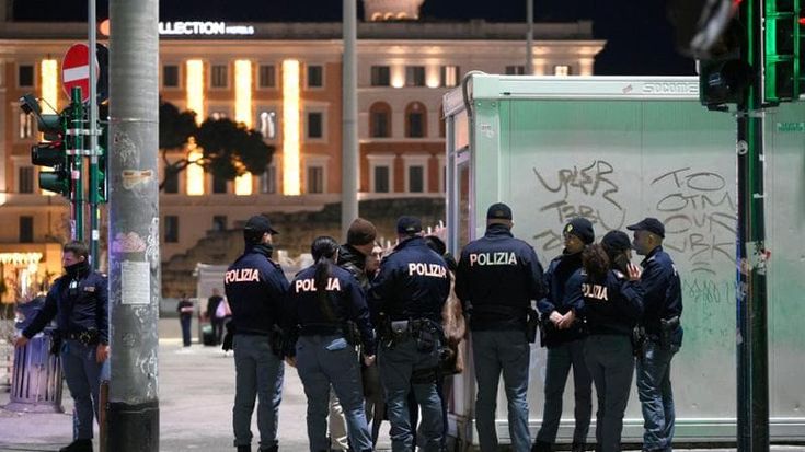 Pestaggi a Termini, gli altri due arrestati erano a Ostiense: avevano molestato una donna