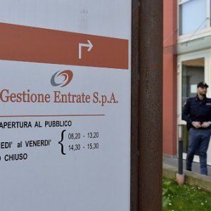 Parma Gestione Entrate, il caso finisce in Parlamento