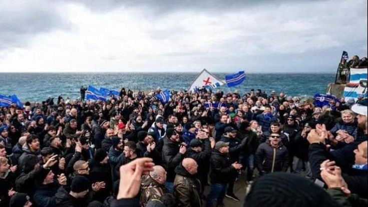 Sampdoria, tutti nel tempio laico. Al molo di Quinto si festeggia Vialli