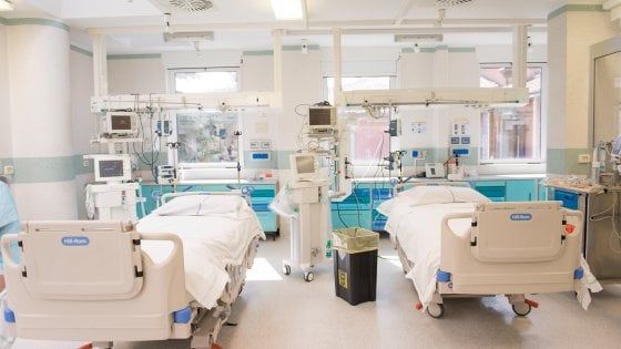 Coronavirus Catania, mancano le mascherine, medici in ferie forzate