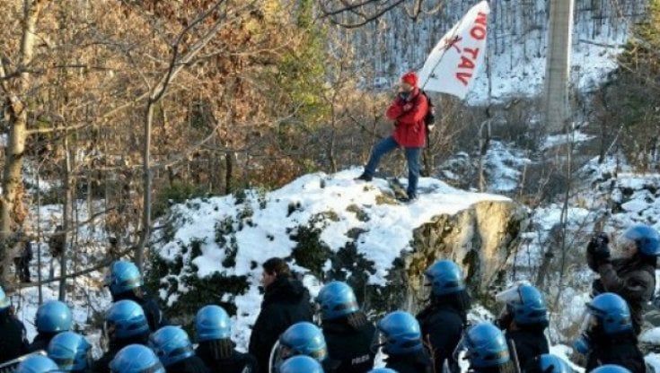 "Inchieste sui No Tav, la procura non fu imparziale". L'accusa di un avvocato all'appello bis per gli scontri di Chiomonte