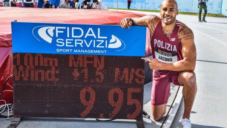 Jacobs è un bolide: 100 metri da record, con 9"95 più veloce di Tortu