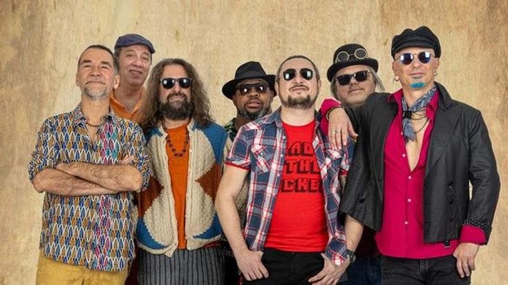 Bandabardò, 25 anni dopo: i fricchettoni al potere rimangono il vero sogno
