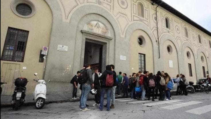 Scuole fiorentine, il calo degli iscritti non si ferma più