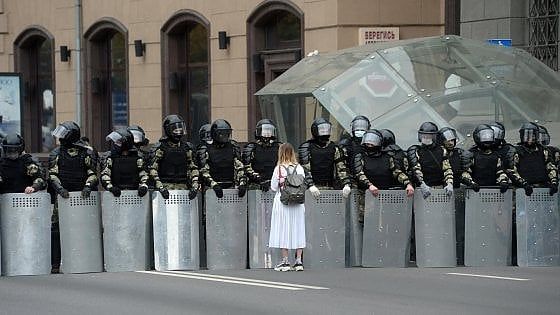 Bielorussia, torna la repressione: arresti e violenze nella quarta domenica di proteste