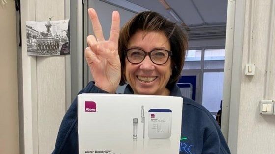 Fiorella Paladino: "Io, paziente 1 del Cardarelli salvata dai colleghi" 