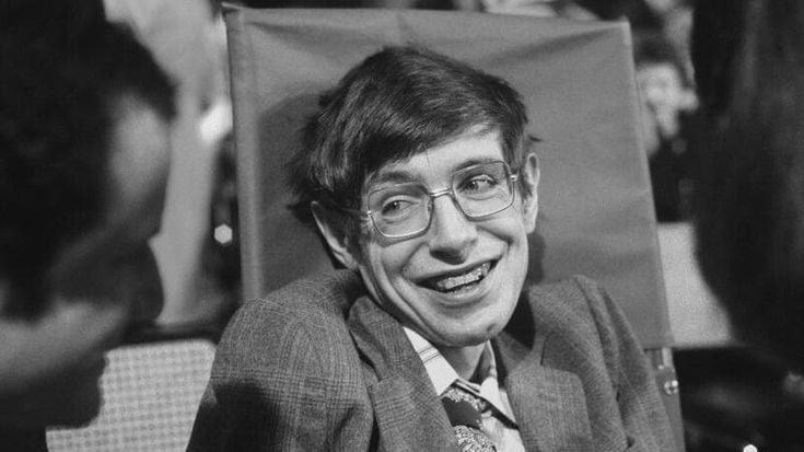 Quando il papà di Stephen Hawking si lamentava: “Non studia abbastanza”