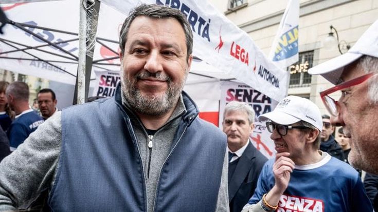 Salvini lancia il blocco degli aumenti di bollette e carburanti per tutto l’anno