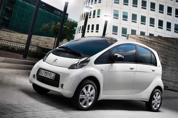 Auto elettriche, i modelli in vendita in Italia