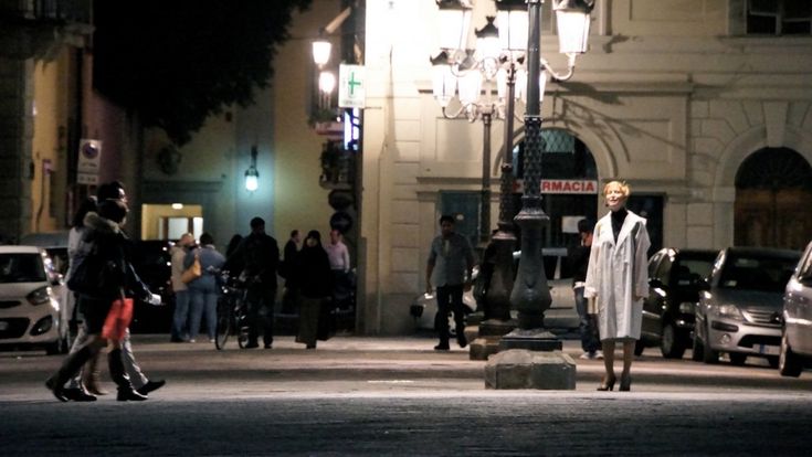 Follie d'estate nell'ex manicomio di Milano