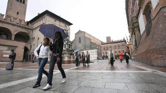 Tornano i temporali: domani nuova allerta meteo 