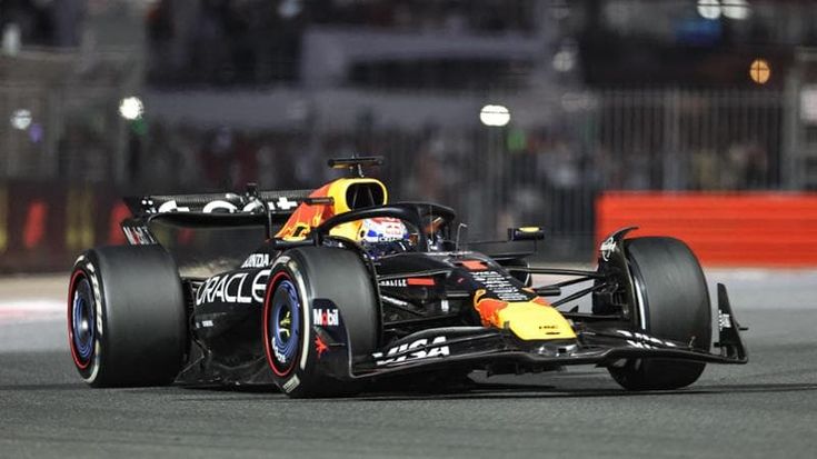 Verstappen e la polemica sui controlli della Fia: “Metà dei team risulterebbero irregolari”