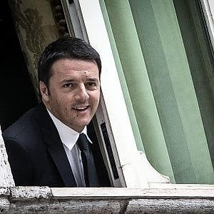Governo Conte, Renzi: "Opposizione dura: adesso Lega e M5S sono la casta". Berlusconi: "Il programma è un libro di sogni" 