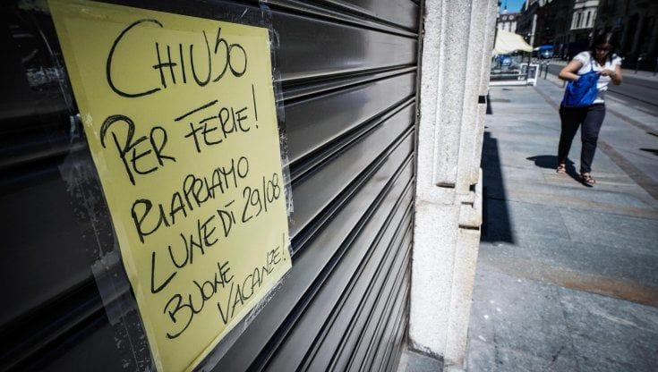 Napoli, Ferragosto con bar e negozi aperti al centro, ma solo la metà al Vomero